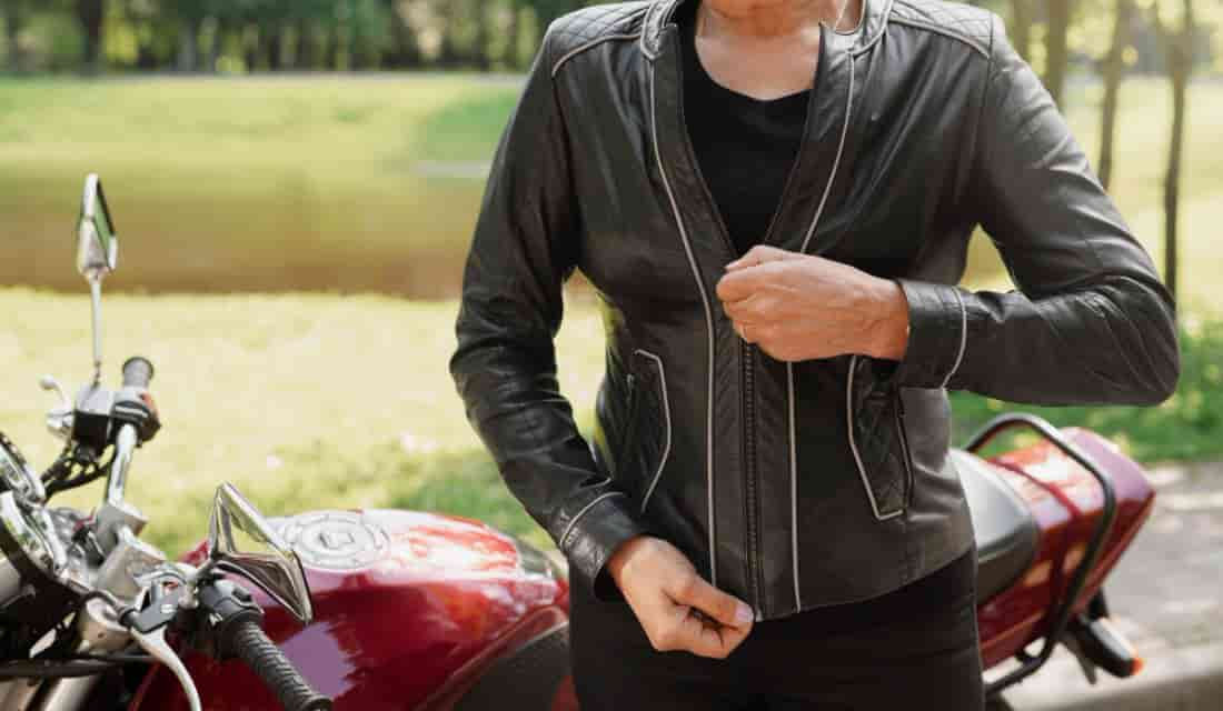 Chaquetas de cuero para motos: guía y consejos a la hora de elegir la tuya