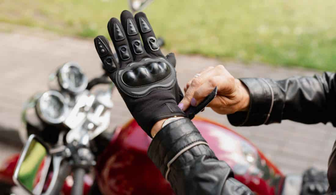 Comparativa de guantes de cuero para motos